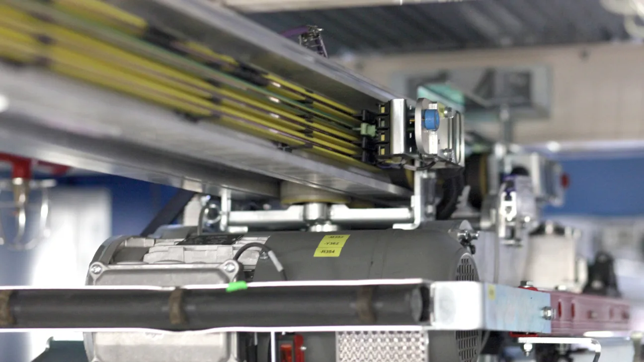 EMS (Electrified Monorail System)