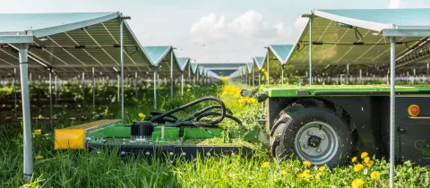 Vector - Mowing Robot