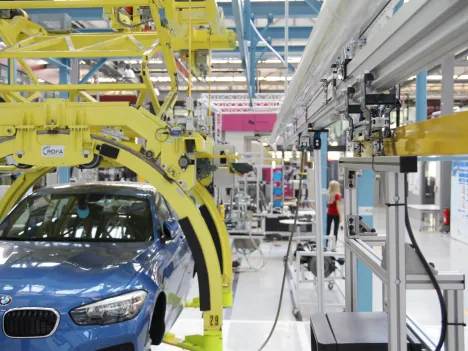 Ergonomic Handling - Automotive