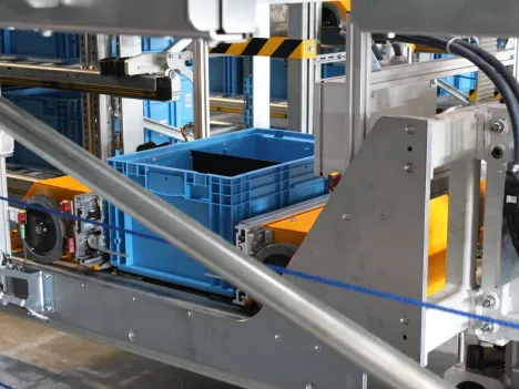 Shuttle System - Intralogistics