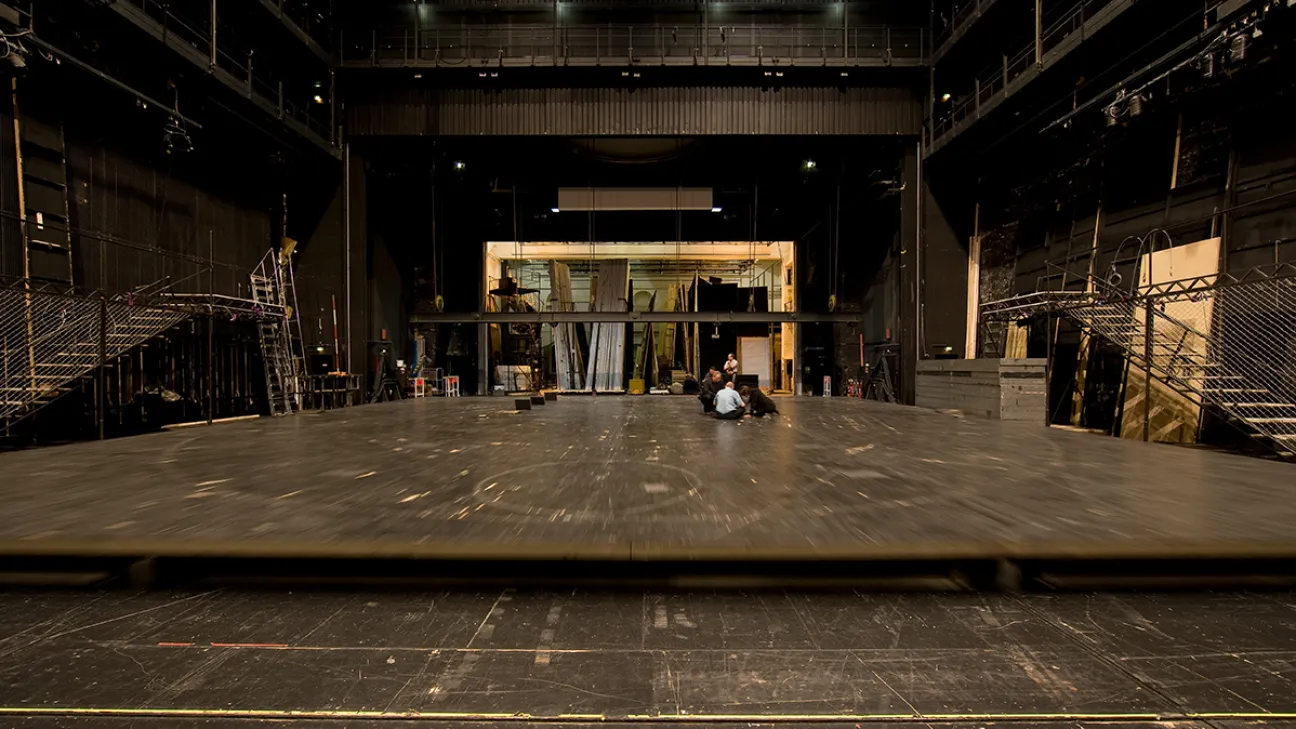 Theater - Stage Technology