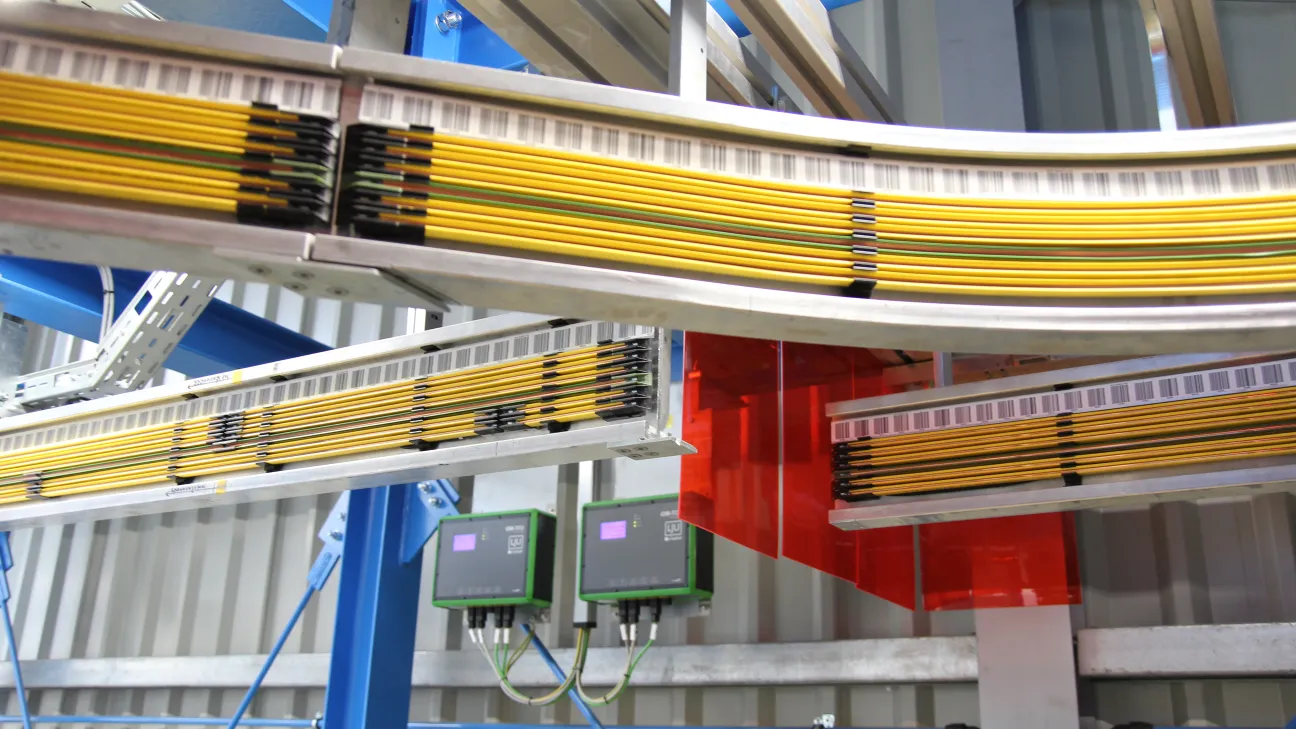 EMS (Electrified Monorail System)