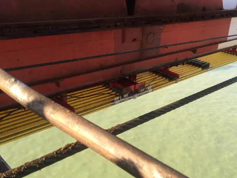 Conductor Rail System with ProfiDAT on a STS Container Crane