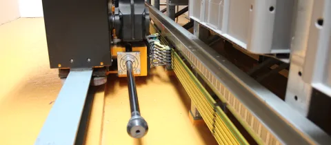 AS/RS (Automated Storage and Retrieval System)