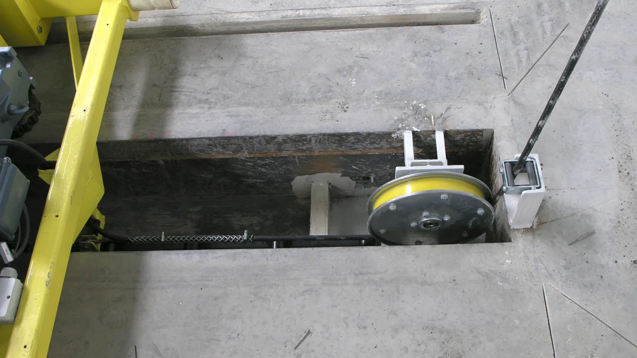Transfer Car - Motor-Driven Cable Reels