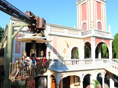 Suspended Flight „Volo da Vinci“