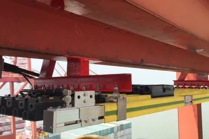 Conductor Rail System with ProfiDAT on a STS Container Crane