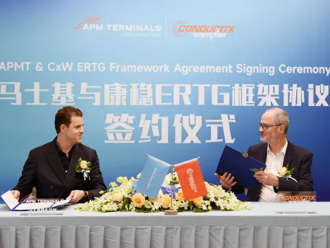马士基码头公司与康稳第三次签署合作协议，采购轮胎式龙门吊（RTG）电动化产品及相关服务