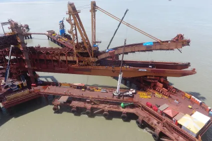 Successful Replacement of Ship Loader Festoon Systems