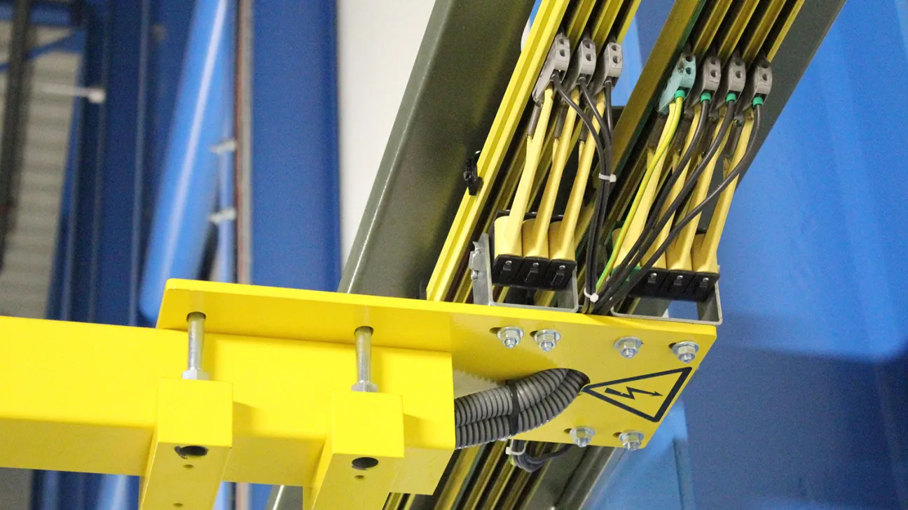 Transfer Car - Conductor Rails