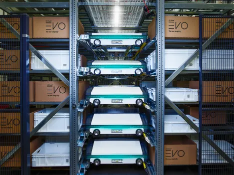 Shuttle System - Intralogistics