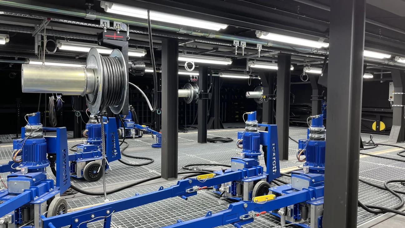 Cable Reel for Lighting Bridges